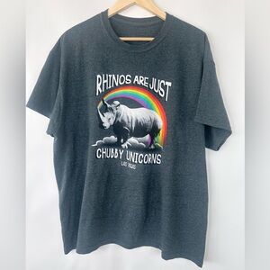 Rhinos are Just Chubby Unicons short sleeve Grey T shirt size‎ L